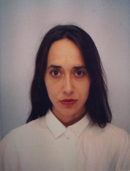 卡罗利娜·波吉 Caroline Poggi照片