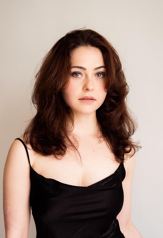 布兰丁·拉戈斯 Blandine Lagorce照片