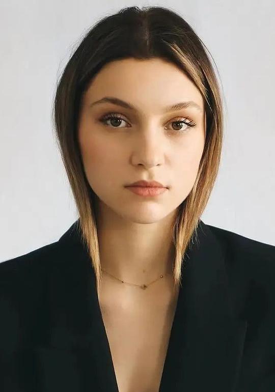 弗拉维安·迪朗 Flavie Delangle照片