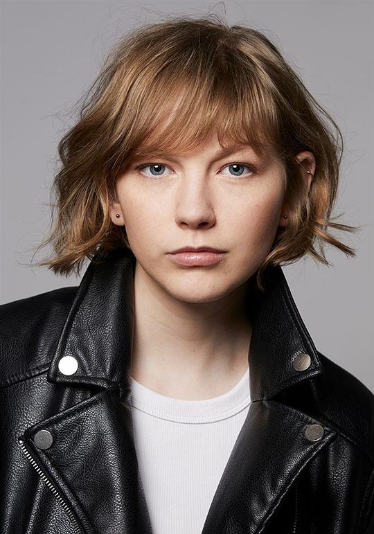 艾尔莎·霍本 Elsa Houben照片