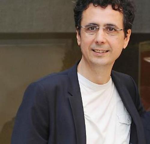热纳罗·努基阿德 Gennaro Nunziante照片