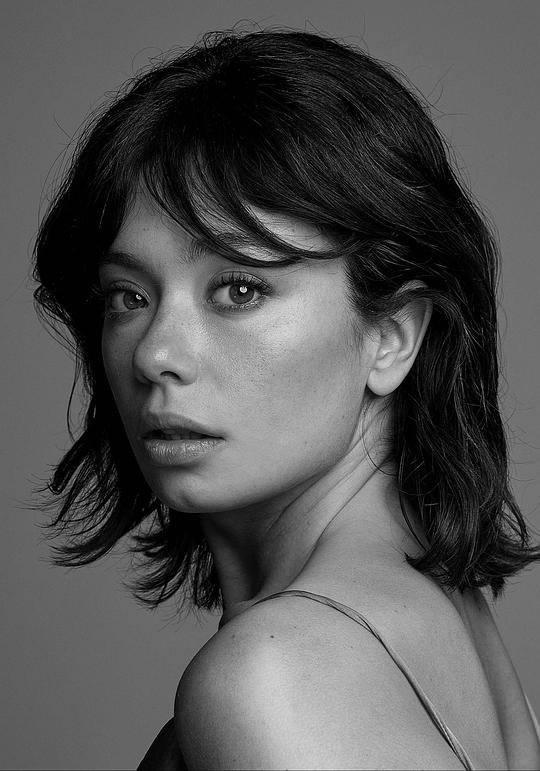 安娜·卡斯蒂罗 Anna Castillo照片