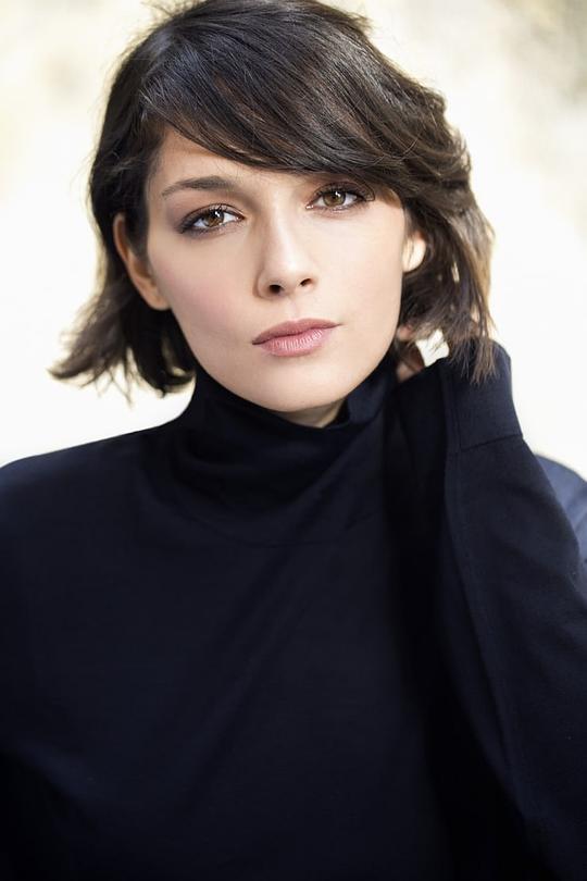 萨拉·卡迪纳莱蒂 Sara Cardinaletti照片