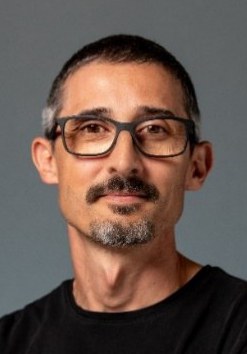 阿尔弗雷多·托雷斯 Alfredo Torres照片