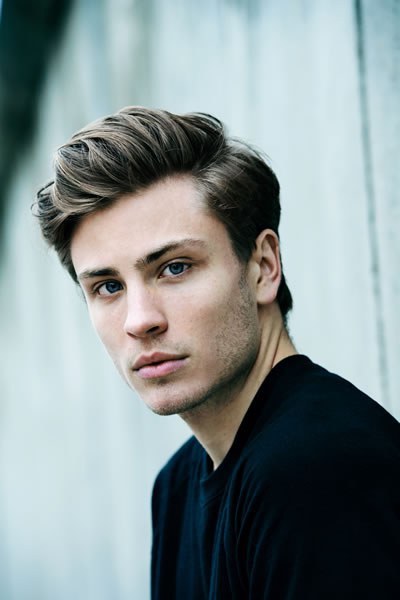 雅尼克·许曼 Jannik Schümann照片