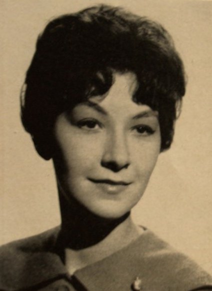 Hélène Vallier照片