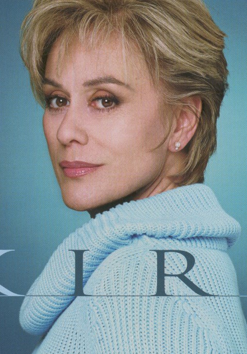 基丽·蒂·卡纳瓦 Kiri Te Kanawa照片