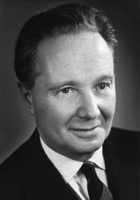 罗贝尔·梅尔勒 Robert Merle照片